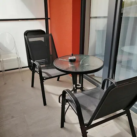 2-bedroom With Free Parking - Tauron Arena Apartmán *